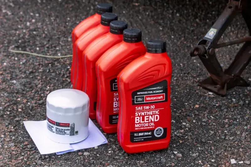 Synthetic oil change in Mississauga being carried out at FastLane Mechanics